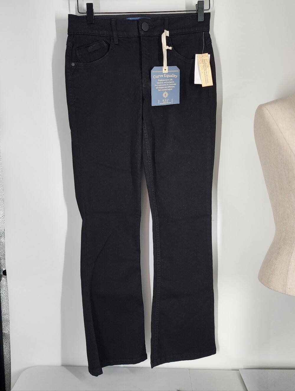 NEW Democracy Size 4P Itty Bitty Boot Jeans Stretch Bootcut Black Ab Solution